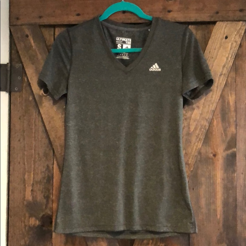 adidas gray tee